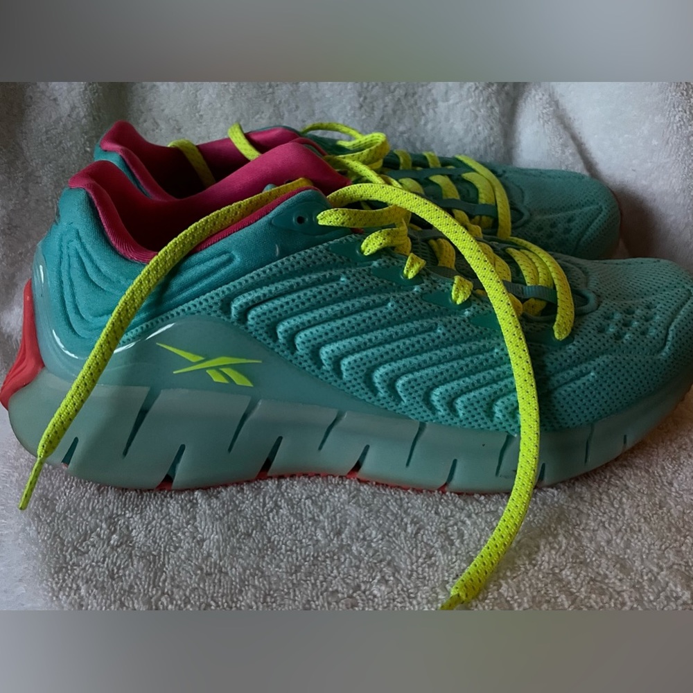 Reebok Tennis Shoes